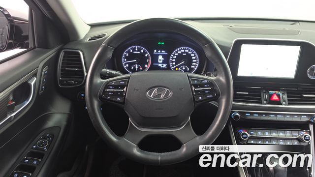 Hyundai Grandeur (IG) 2.4 Premium Special 2018 — фото 16