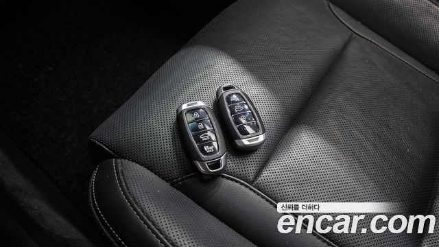Hyundai Grandeur (IG) 2.4 Premium Special 2018 — фото 19