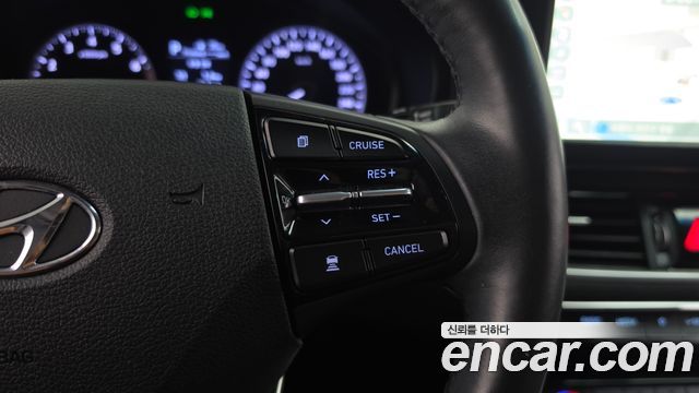 Hyundai Grandeur (IG) 2.4 Premium Special 2018 — фото 20