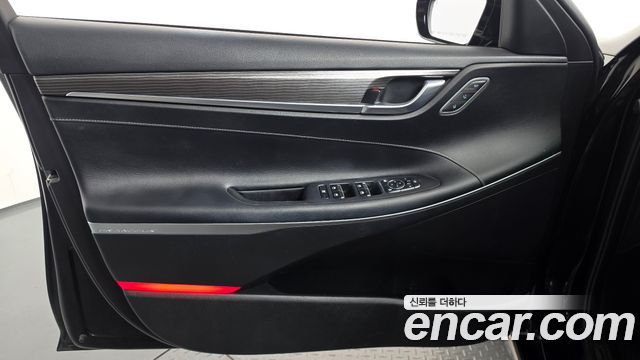 Hyundai Grandeur (IG) 2.4 Premium Special 2018 — фото 30