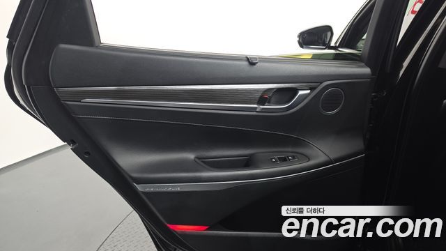 Hyundai Grandeur (IG) 2.4 Premium Special 2018 — фото 31