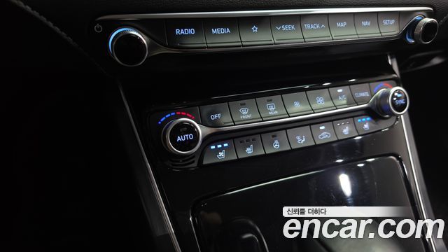Hyundai Grandeur (IG) 2.4 Premium Special 2018 — фото 37