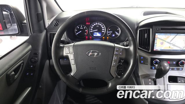 Hyundai Grand Starex Van 5-Seater Modern 2019 — фото 17