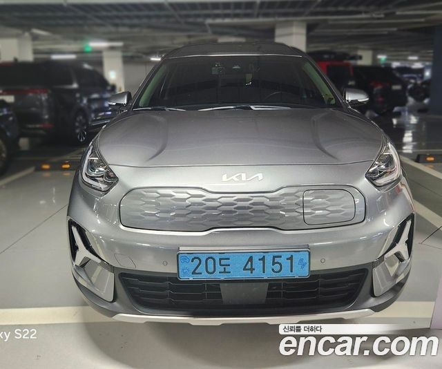 Kia Niro Plus Earth