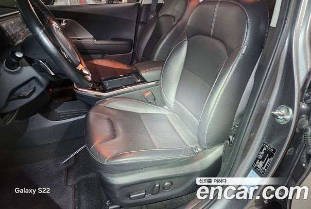 Kia Niro Plus Earth 2023 — фото 6