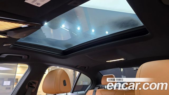 BMW 5 Series (G30) 520d M Sport package 2018 — фото 18