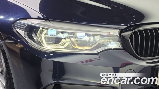 BMW 5 Series (G30) 520d M Sport package 2018 — фото 22
