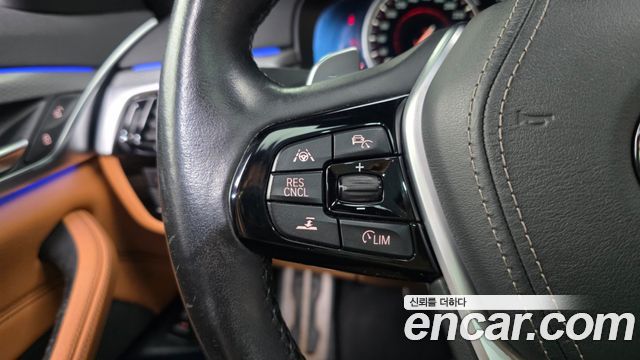BMW 5 Series (G30) 520d M Sport package 2018 — фото 35