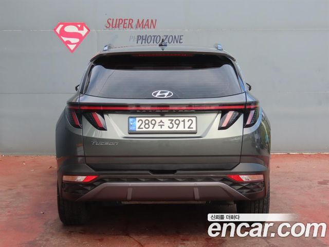 Hyundai Tucson (NX4) Gasoline 1.6 Turbo 2WD Inspiration 2022 — фото 4