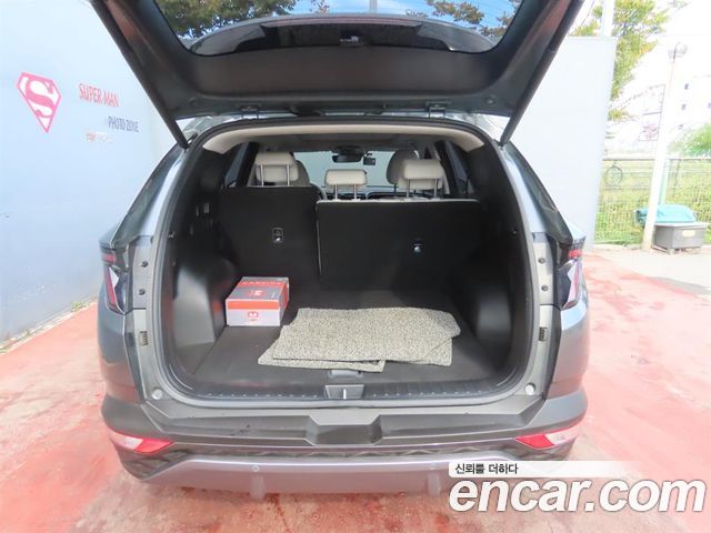 Hyundai Tucson (NX4) Gasoline 1.6 Turbo 2WD Inspiration 2022 — фото 5