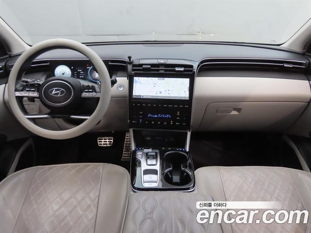 Hyundai Tucson (NX4) Gasoline 1.6 Turbo 2WD Inspiration 2022 — фото 10