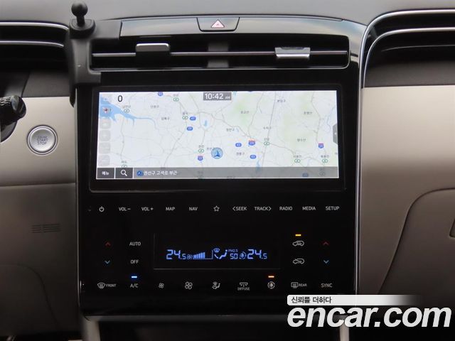 Hyundai Tucson (NX4) Gasoline 1.6 Turbo 2WD Inspiration 2022 — фото 16