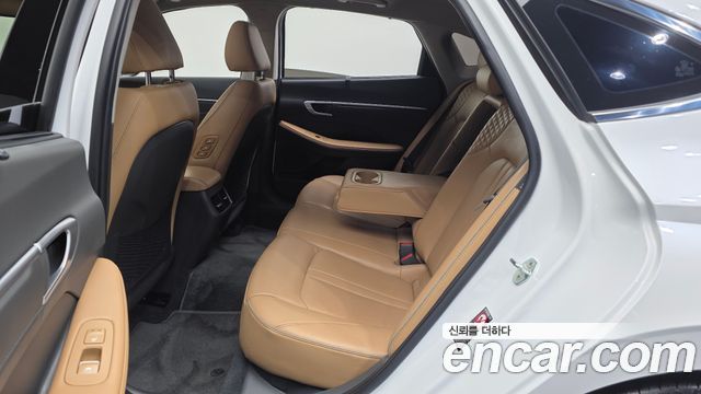 Hyundai Sonata (DN8) 1.6 Turbo Inspiration 2022 — фото 12