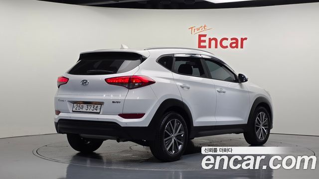 Hyundai Tucson Diesel 1.7 2WD Modern 2016 — фото 2