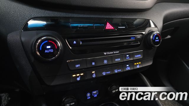 Hyundai Tucson Diesel 1.7 2WD Modern 2016 — фото 11