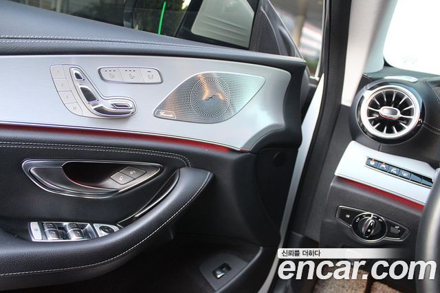 Mercedes-Benz CLS-Class (C257) CLS400d 4MATIC 2019 — фото 8