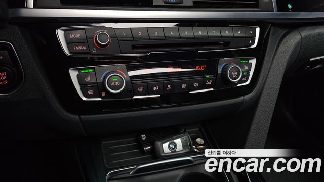 BMW 3 Series (F30) 320d xDrive 2016 — фото 17