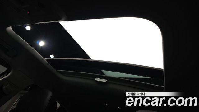 Audi Q2 35 TDI 2023 — фото 17