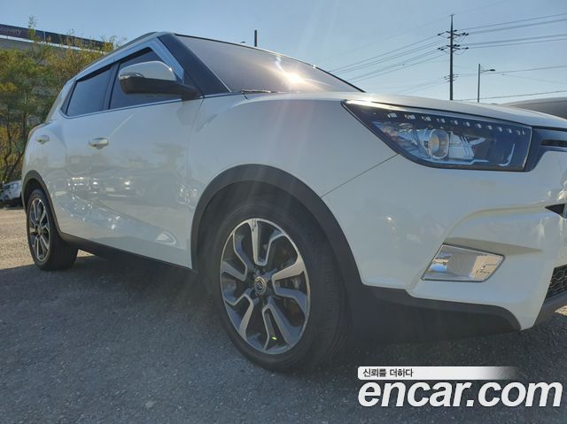 KG Mobility (SsangYong) Tivoli Diesel LX 2WD 2016 — фото 3