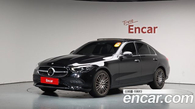 Mercedes-Benz C-Class (W206) C200 Avantgarde
