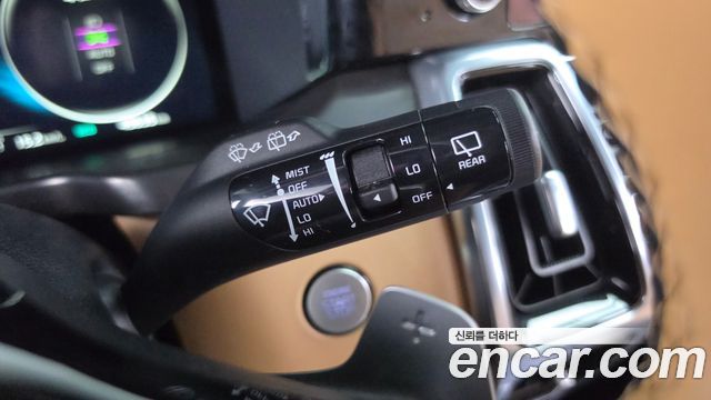 Kia Sorento (IV) HEV 1.6 2WD Signature 2023 — фото 28