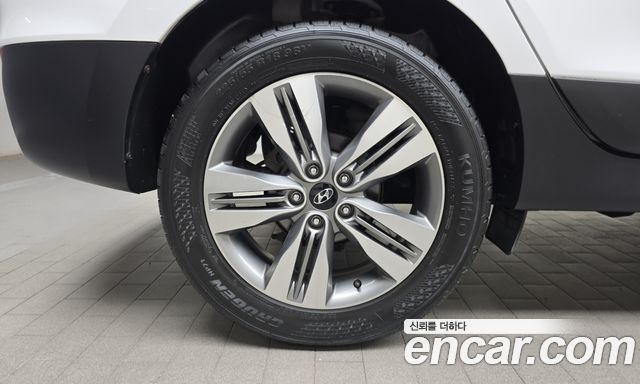Hyundai Tucson ix Diesel(e-VGT) 2WD Modern 2014 — фото 5