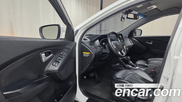 Hyundai Tucson ix Diesel(e-VGT) 2WD Modern 2014 — фото 10