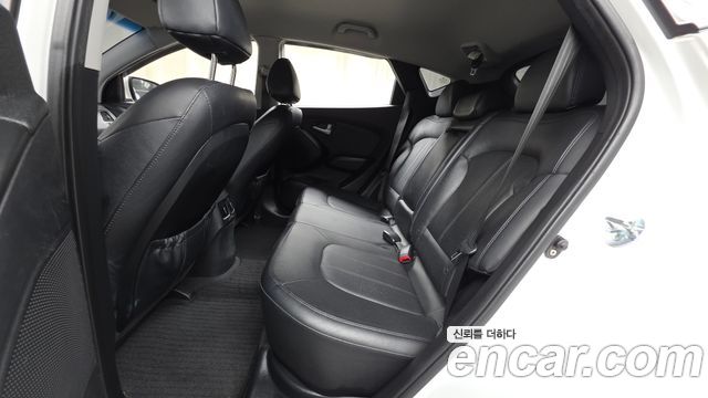 Hyundai Tucson ix Diesel(e-VGT) 2WD Modern 2014 — фото 12