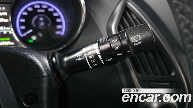 Hyundai Tucson ix Diesel(e-VGT) 2WD Modern 2014 — фото 19