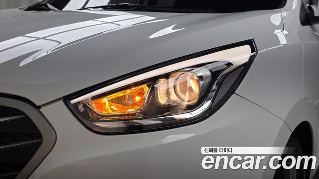 Hyundai Tucson ix Diesel(e-VGT) 2WD Modern 2014 — фото 22
