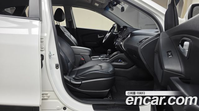 Hyundai Tucson ix Diesel(e-VGT) 2WD Modern 2014 — фото 26