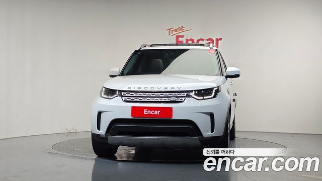 Land Rover Discovery 5 3.0 TD6 HSE 2017 — фото 3