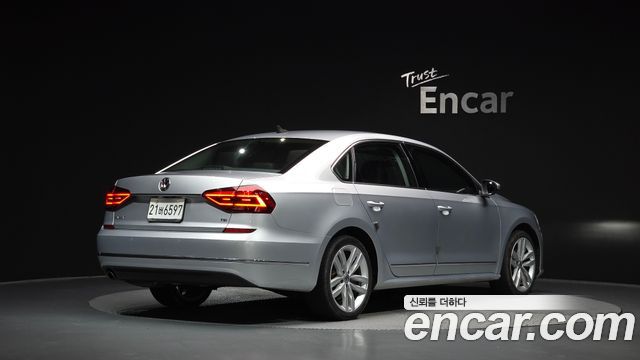 Volkswagen Passat 2.0 TSI B7 2018 — фото 2