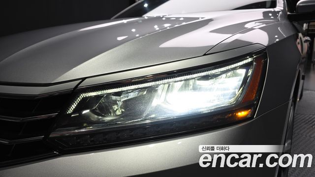 Volkswagen Passat 2.0 TSI B7 2018 — фото 22