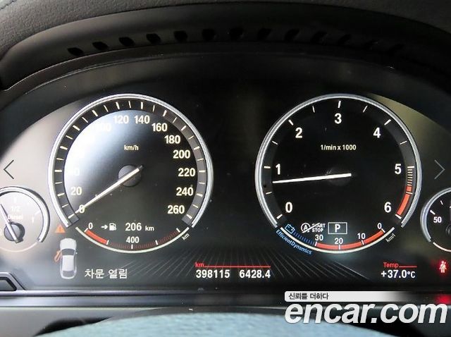 BMW X6 (F16) xDrive 30d 2015 — фото 9
