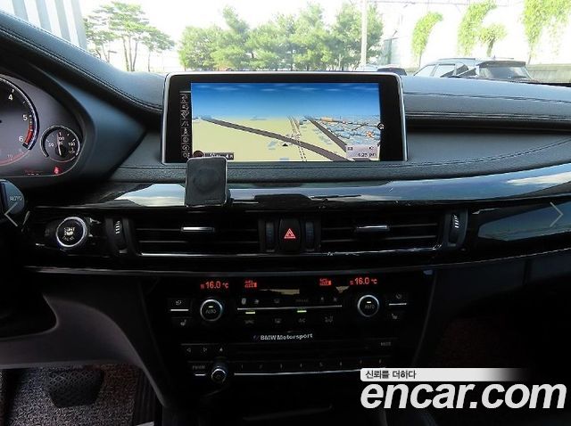 BMW X6 (F16) xDrive 30d 2015 — фото 18