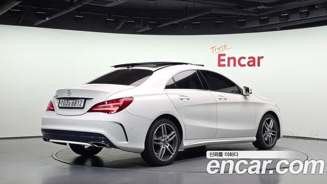 Mercedes-Benz CLA-Class (C117) CLA220 AMG Line 2018 — фото 2