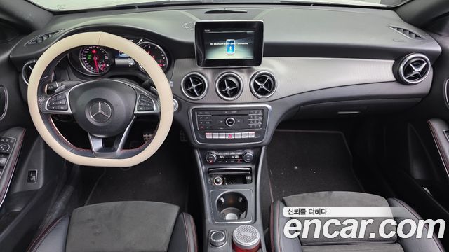 Mercedes-Benz CLA-Class (C117) CLA220 AMG Line 2018 — фото 7