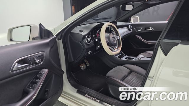 Mercedes-Benz CLA-Class (C117) CLA220 AMG Line 2018 — фото 10