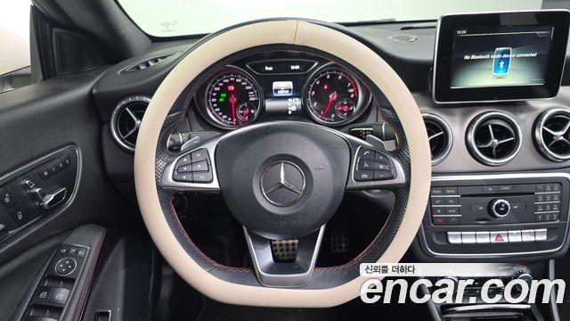 Mercedes-Benz CLA-Class (C117) CLA220 AMG Line 2018 — фото 13