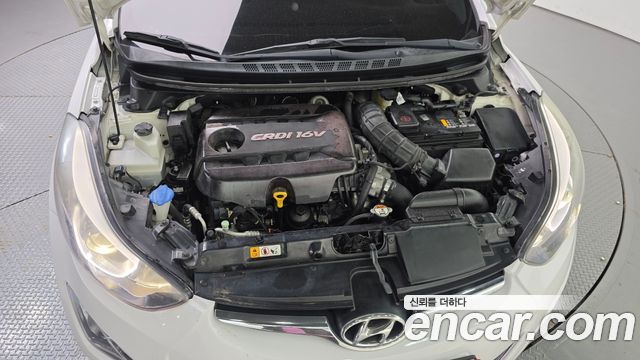 Hyundai Avante 1.6 VGT Modern Standard 2014 — фото 6