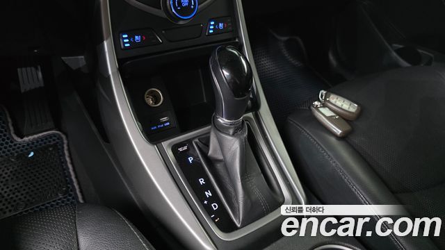 Hyundai Avante 1.6 VGT Modern Standard 2014 — фото 9