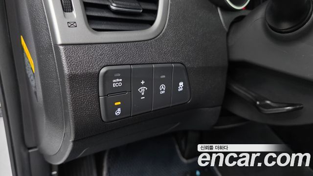 Hyundai Avante 1.6 VGT Modern Standard 2014 — фото 12