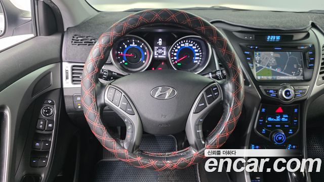 Hyundai Avante 1.6 VGT Modern Standard 2014 — фото 13