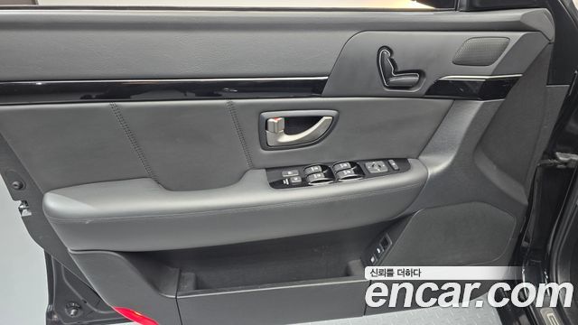 Kia Opirus Premium GH270 Deluxe Special 2011 — фото 24