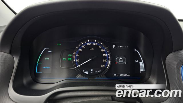 Hyundai Ioniq Hybrid N 2016 — фото 8