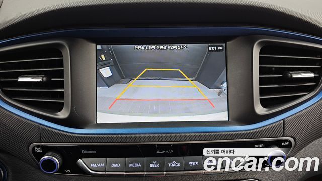 Hyundai Ioniq Hybrid N 2016 — фото 17