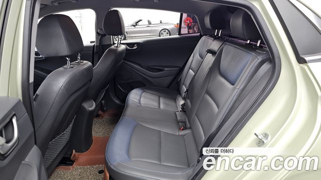 Hyundai Ioniq Hybrid N 2016 — фото 26