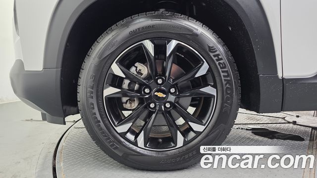 Chevrolet Trailblazer 1.3 Turbo 2WD Premier 2022 — фото 5