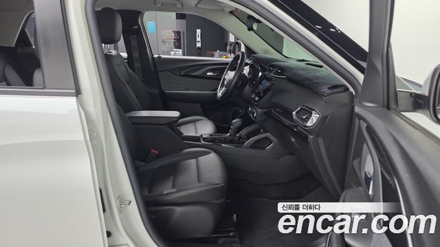 Chevrolet Trailblazer 1.3 Turbo 2WD Premier 2022 — фото 15